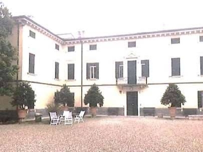 Villa in vendita a San Giovanni Lupatoto località San Giovanni Lupatoto