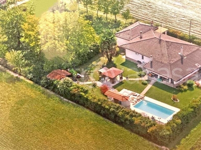 Villa in vendita a San Michele al Tagliamento via Marinella