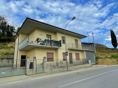 Quadrilocale con terrazzo, San Benedetto del Tronto confine ovest via manara