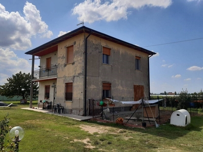 Villa in in vendita da privato a Budrio strada Provinciale Zenzalino