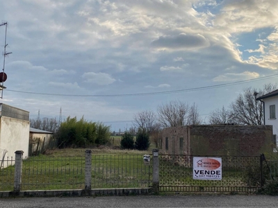 Villa in vendita a Ferrara via Vallelunga