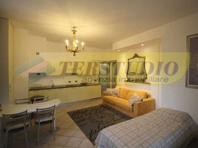 Appartamento in Affitto ad Pontida - 600 Euro
