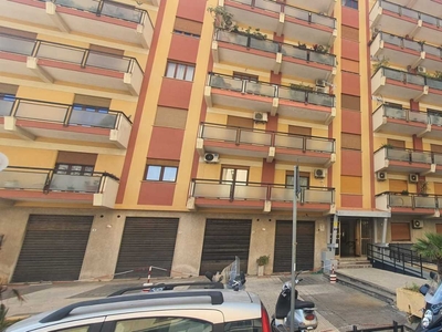 Appartamento in Vendita a Palermo Via del Quarnaro