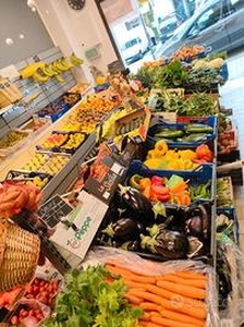 Attività commerciale frutta e verdura