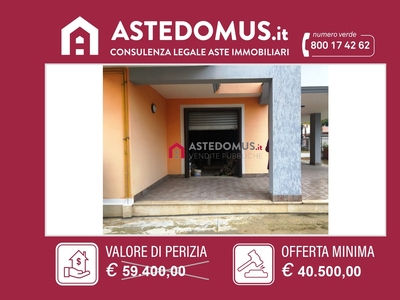Box/Garage 145mq in vendita a Gricignano di Aversa