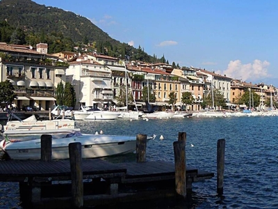 Casa Anna Big House Near Lake Garda and Centre