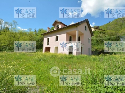 Casa indipendente in vendita Via Valle Calda , Campo Ligure