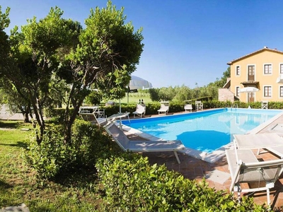 Il Casale di Donoratico, Residence with swimming-pool