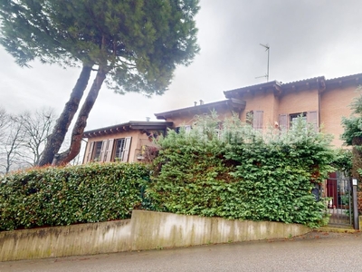 Vendita Villa a Schiera Via Merlino, 31, Valsamoggia