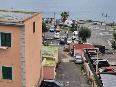 Casa Indipendente in in affitto da privato a Pozzuoli via Gerolomini, 33