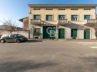 2 locali in vendita a Busto Arsizio - Zona: Stazione F.s