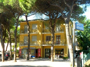 Affascinante appartamento a Rosolina Mare con giardino