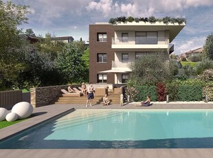 Appartamento di prestigio in vendita Via Giacomo Leopardi, Desenzano del Garda, Brescia, Lombardia