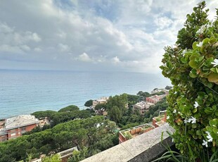 Appartamento in vendita a Arenzano