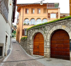 appartamento in vendita a Tavernola Bergamasca