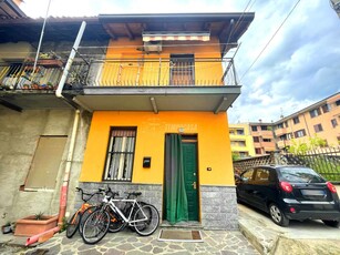 Appartamento in vendita a Varedo