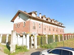 Appartamento in Via Balossa 20, Cormano, 8 locali, 2 bagni, 147 m²