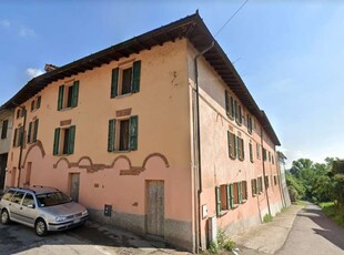 Appartamento in Via Maggiore, Borgo San Giacomo, 10 locali, 2 bagni