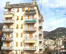 Appartamento in Via Rosata, Genova, 5 locali, 1 bagno, 56 m², 1° piano