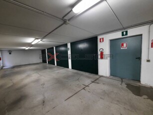 Box - Garage - Posto Auto in Affitto a Cavarzere