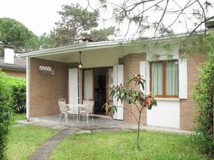 Casa a Lignano Pineta con terrazza coperta