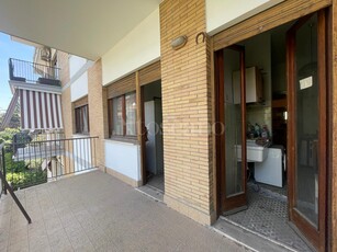 Casa a Roma in Via Giuseppe Lorenzoni, Giuliano Dalmata