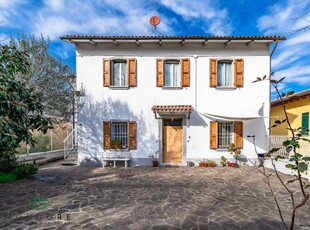 Casa Bi - Trifamiliare in Vendita a San Lazzaro di Savena Ponticella