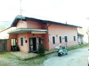 casa in vendita a Trobaso