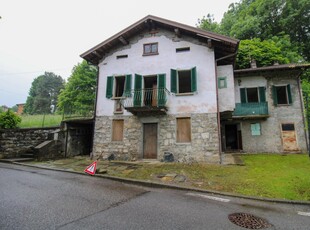 Casa indipendente in vendita a Alta Valle Intelvi