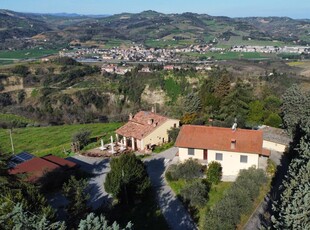 Casa indipendente in vendita a Cesena