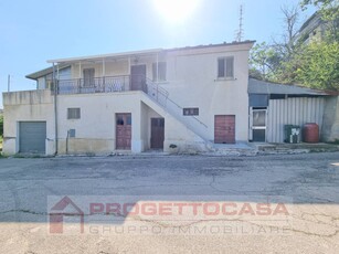 Casa indipendente in vendita Ascoli piceno