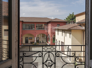 Casa indipendente in vendita Brescia