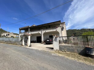 Casa indipendente in vendita Cosenza