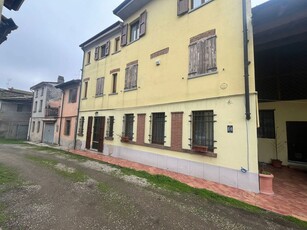 Casa indipendente in vendita Pavia