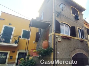 Casa indipendente in vendita Roma