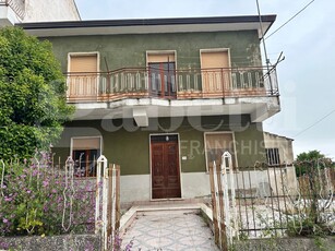 Casa indipendente in Via del Tramonto 0, Vallata, 4 locali, 1 bagno