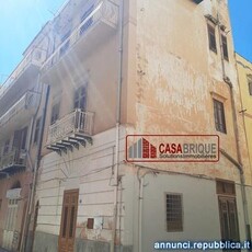 Casabrique propone in vendita una palazzina