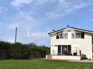 Esclusiva villa di 220 mq in vendita Via Sottomonte, , 259, Capannori, Lucca, Toscana