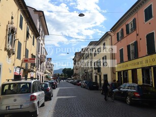 Fondo commerciale in vendita Lucca