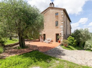Lussuoso casale in vendita Via del Castellaccio, Lucca, Toscana