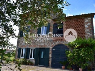 Lussuoso casale in vendita Via del Fondaccio, , 36, Capannori, Toscana