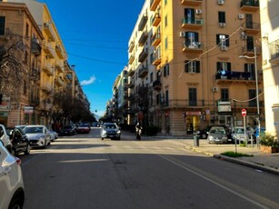 Negozio / Locale in affitto a Palermo