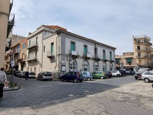 Palazzo - Stabile in Vendita a Barcellona Pozzo di Gotto Barcellona Pozzo di Gotto - Centro