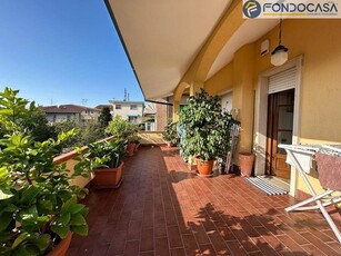 Prestigiosa casa di 150 mq in vendita Via della Gronda, Viareggio, Lucca, Toscana