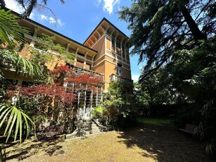 Prestigiosa villa di 950 mq in vendita Via F. Filzi 1, Thiene, Veneto