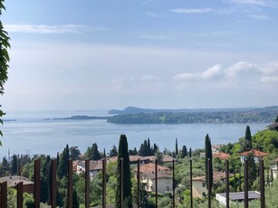 Vendita Appartamento in GARDONE RIVIERA