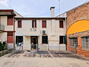 Vendita Casa semindipendente Megliadino San Vitale - Megliadino San Vitale