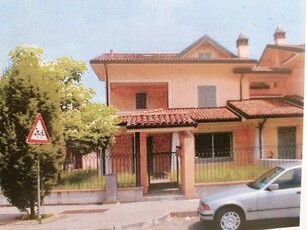 Villa bifamiliare in Via Verdi, 5/L, Trescore Cremasco (CR)