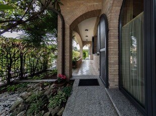 Villa di 470 mq in vendita Paderno Dugnano, Lombardia