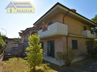 Villa in vendita a Appignano del Tronto (AP)